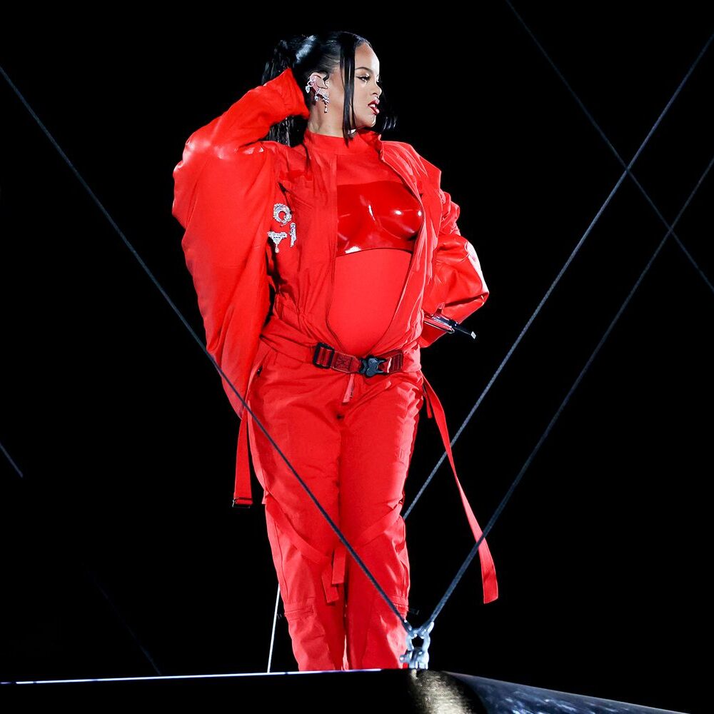 2023 Halloween Costume Ideas - Rihanna Super Bowl LVII